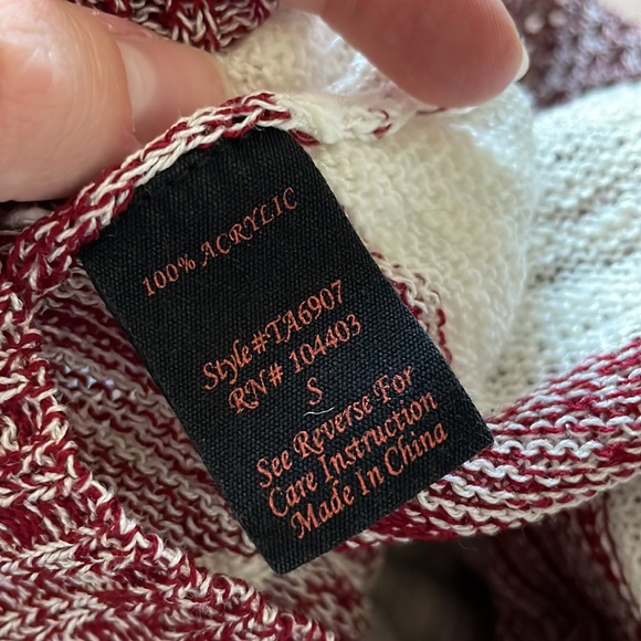 stripe hi-lo sweater - Picture 5 of 6